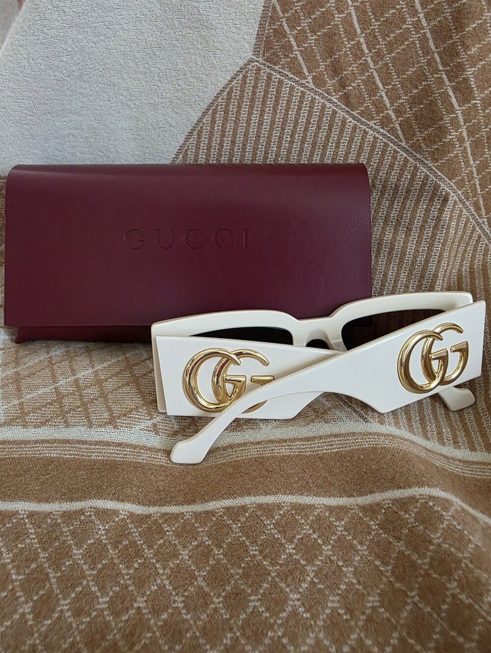 Gucci Geometric Acetate Rectangle Sunglasses